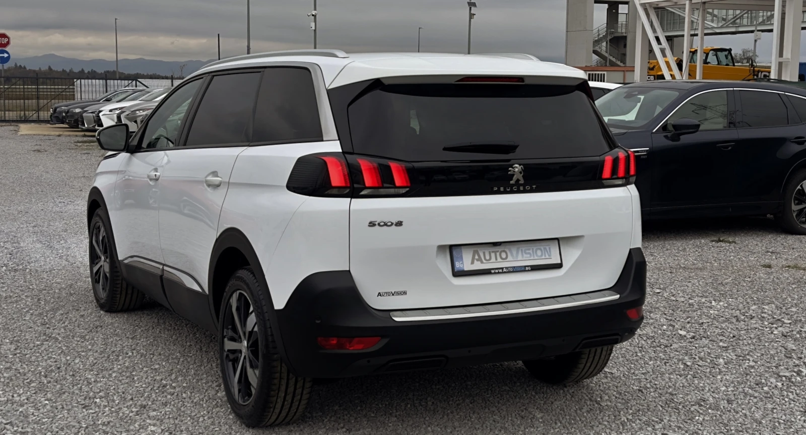 Peugeot 5008 1.6T 180��.Allure Autom.Navi Car play ���� ������� | Mobile.bg � ����������� 2