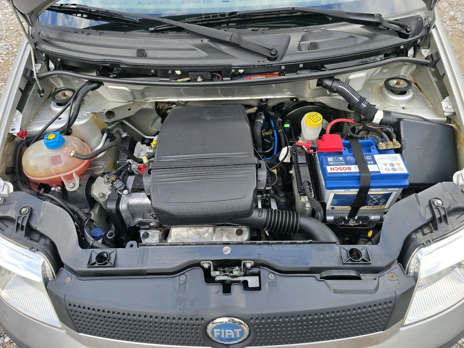 Fiat Panda 1.3 I KLIMA  75000 KM., снимка 17 - Автомобили и джипове - 52384822