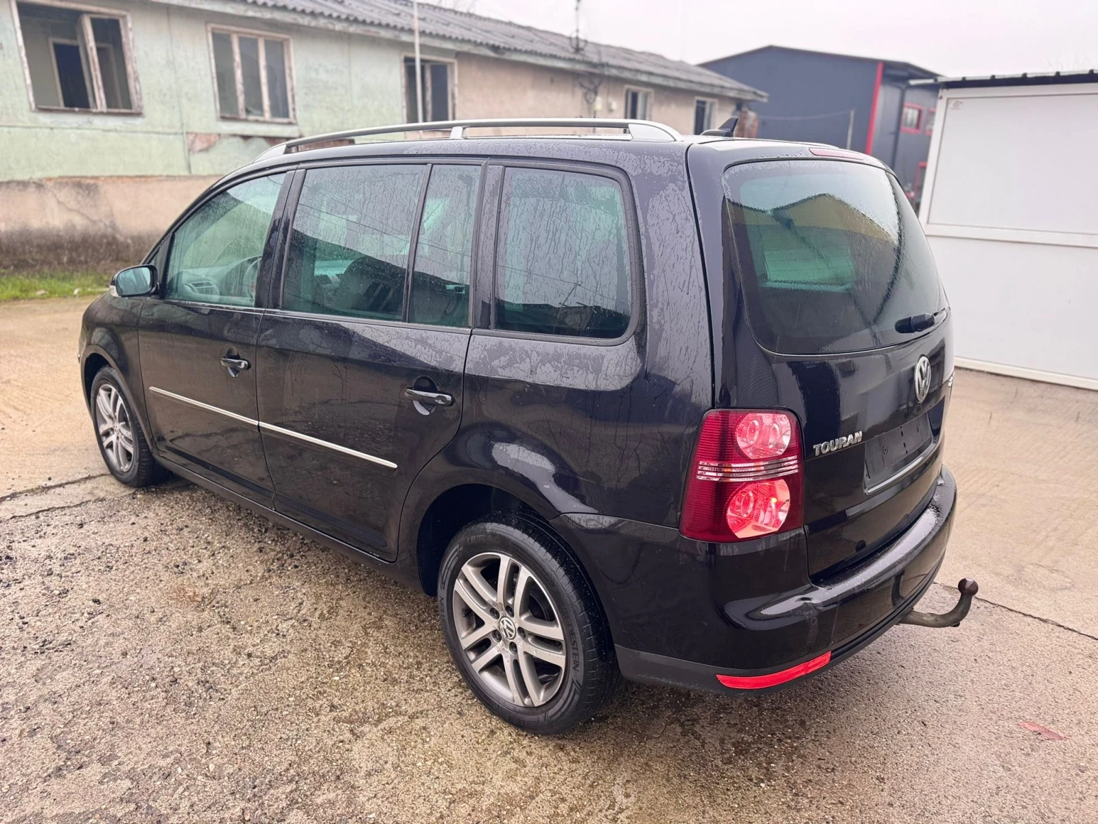 VW Touran  - изображение 5