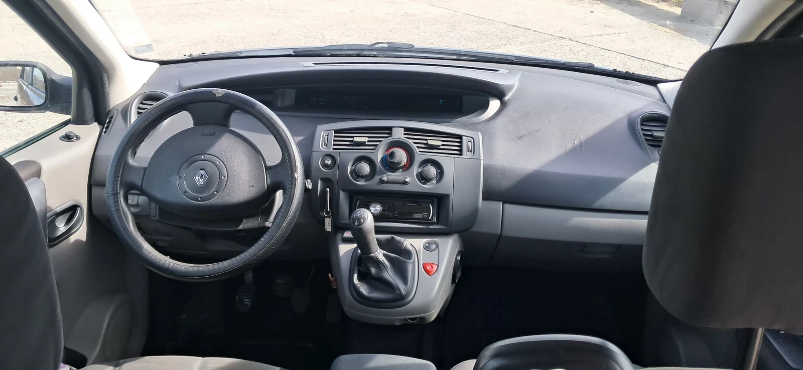 Renault Scenic  - изображение 8