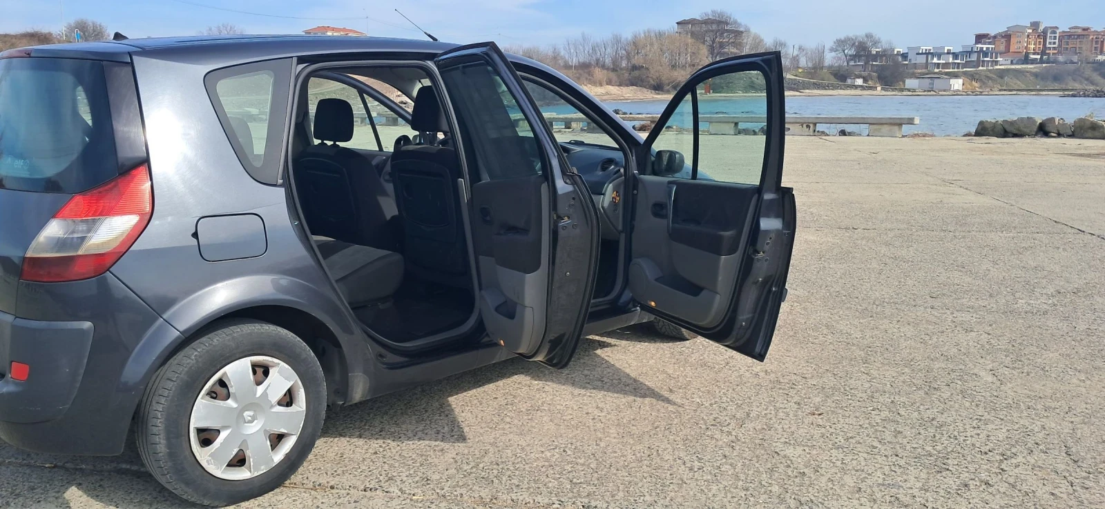 Renault Scenic  - изображение 2