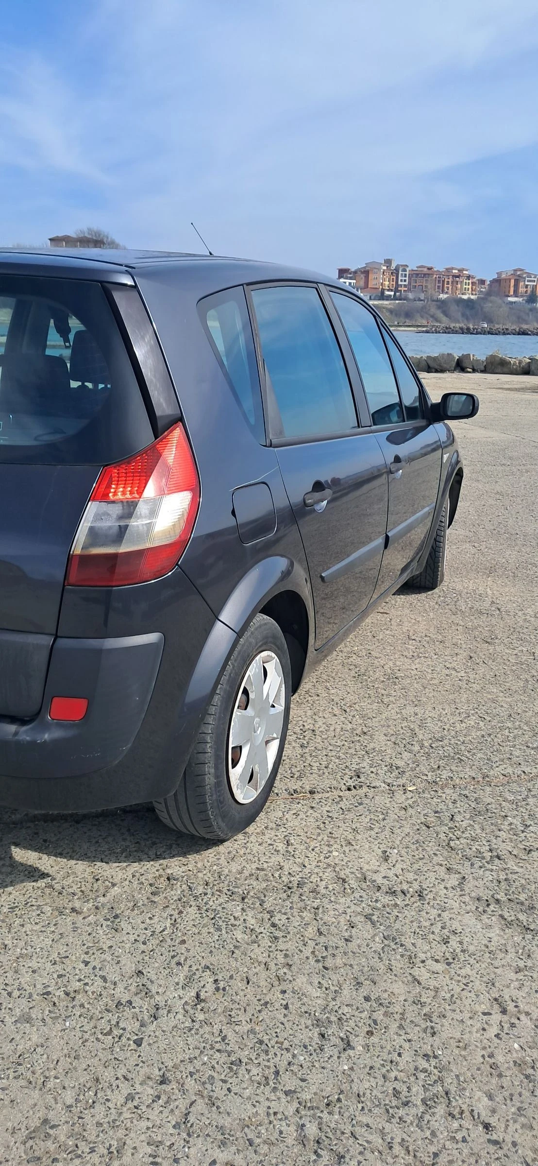 Renault Scenic  - изображение 7