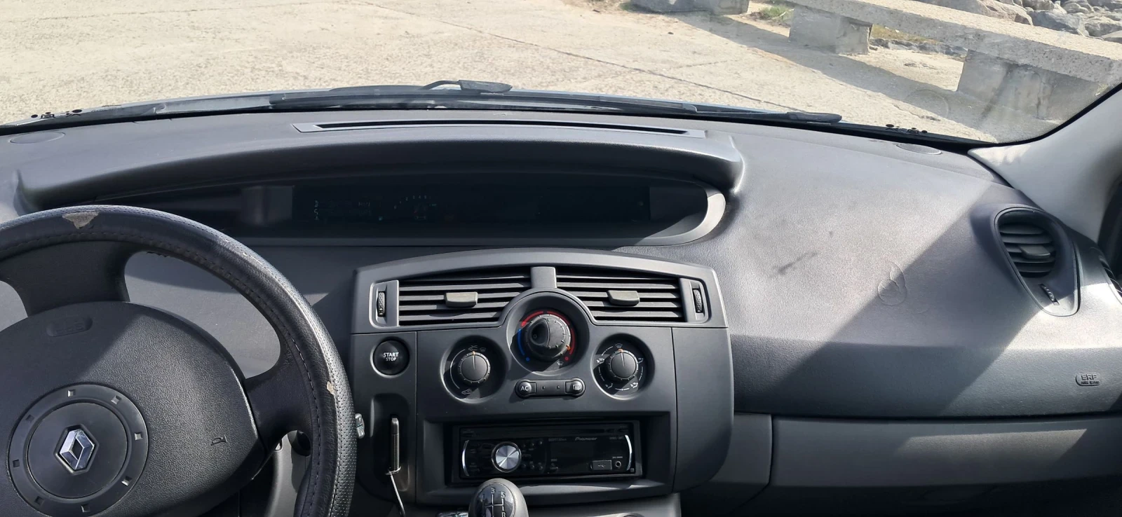 Renault Scenic  - изображение 9