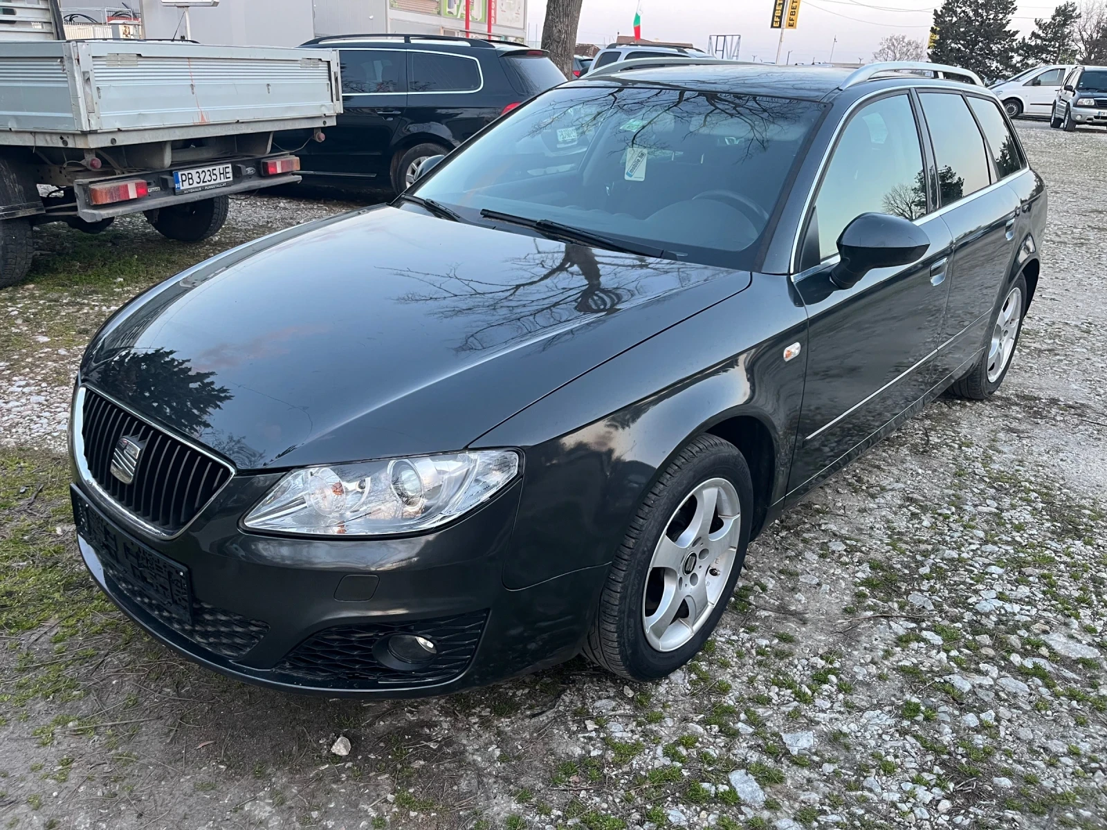 Seat Exeo 1.8i, снимка 2 - Автомобили и джипове - 53866132