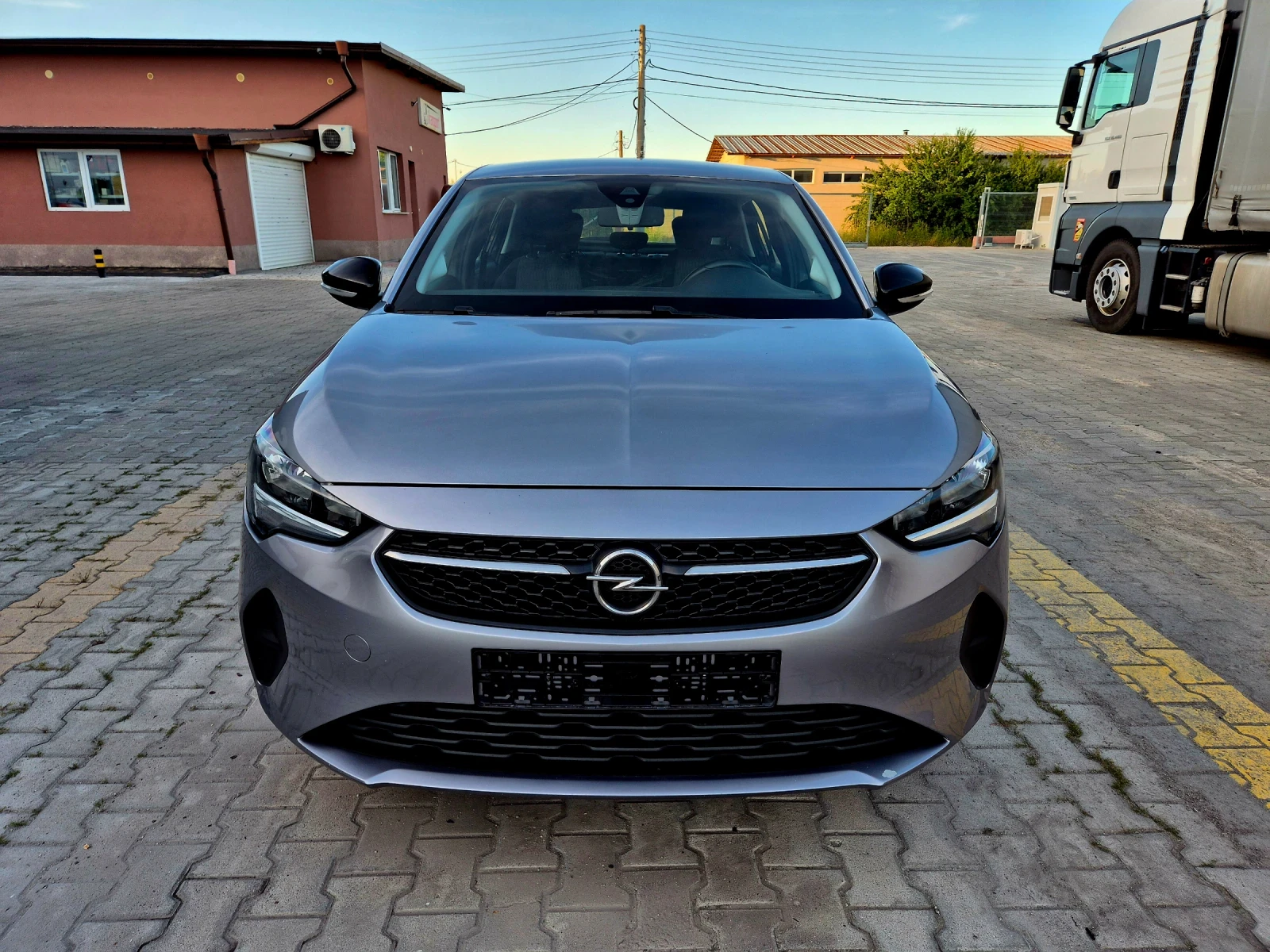 Opel Corsa 1.2 Бензин 75к.с., снимка 6 - Автомобили и джипове - 54904913
