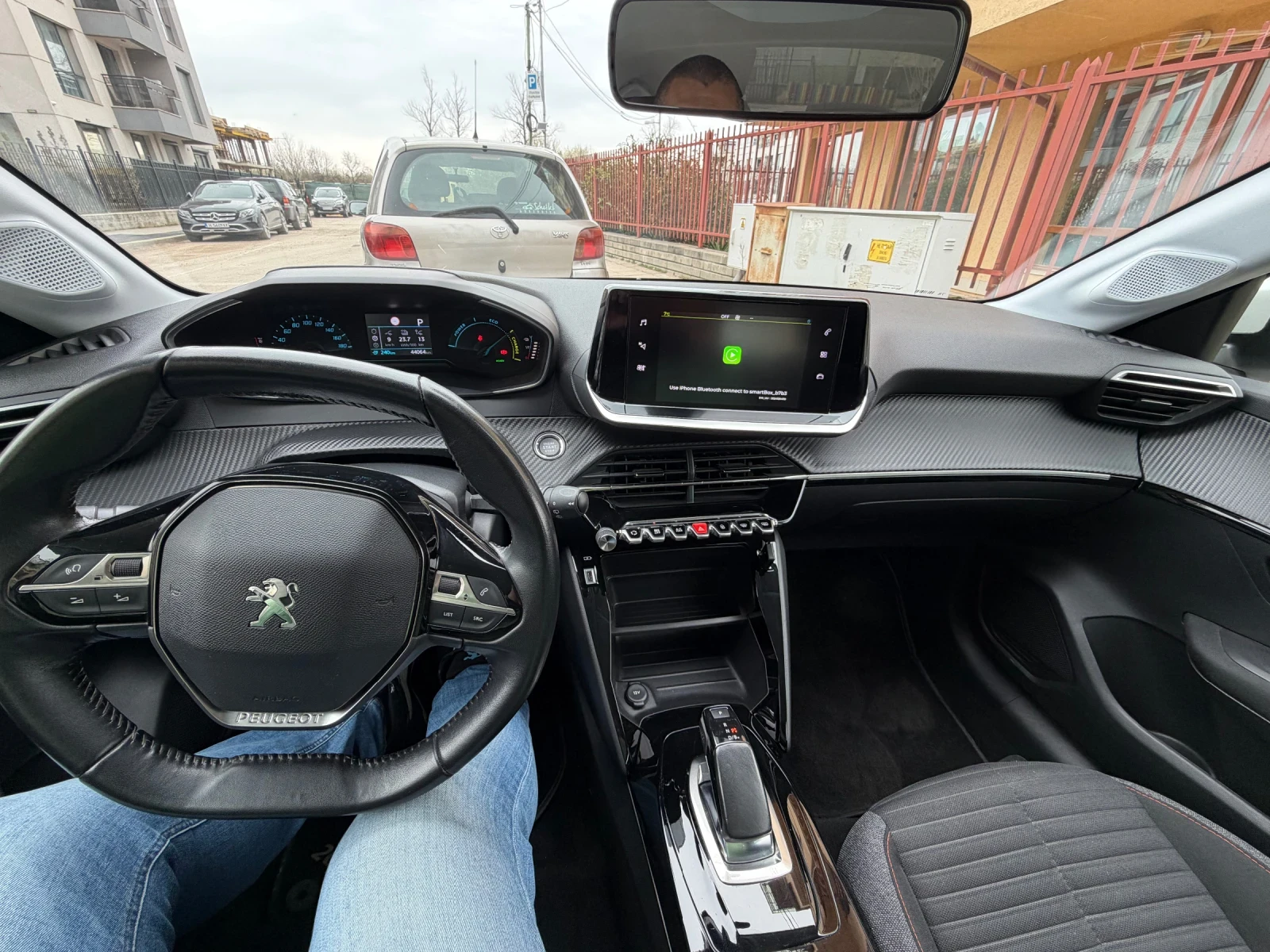 Peugeot 208 E-208, снимка 4 - Автомобили и джипове - 55012764