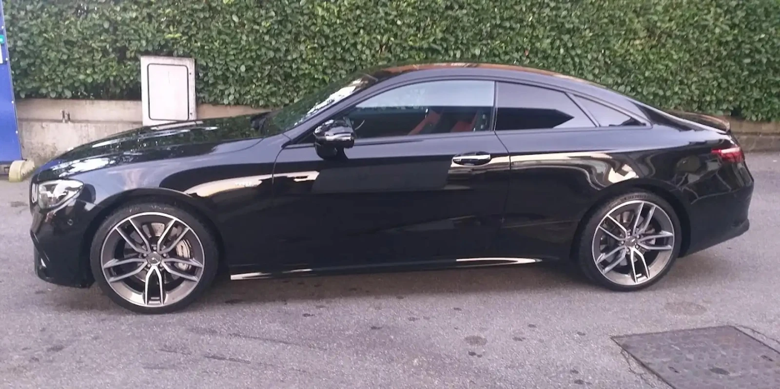 Mercedes-Benz E 53 AMG Coupe 4MATIC+ , снимка 4 - Автомобили и джипове - 55405847