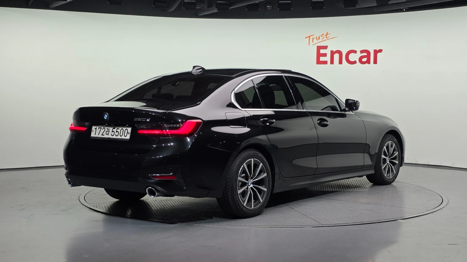 BMW 320, снимка 2 - Автомобили и джипове - 55536968