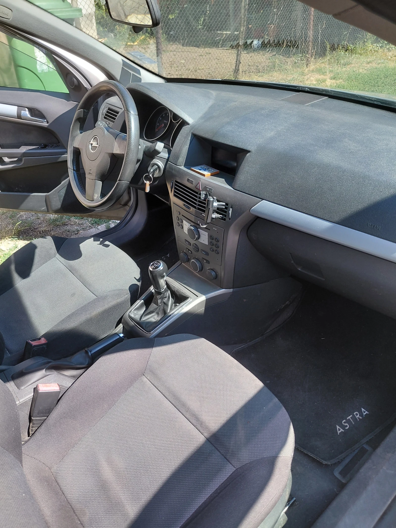 Opel Astra, снимка 8 - Автомобили и джипове - 55616179