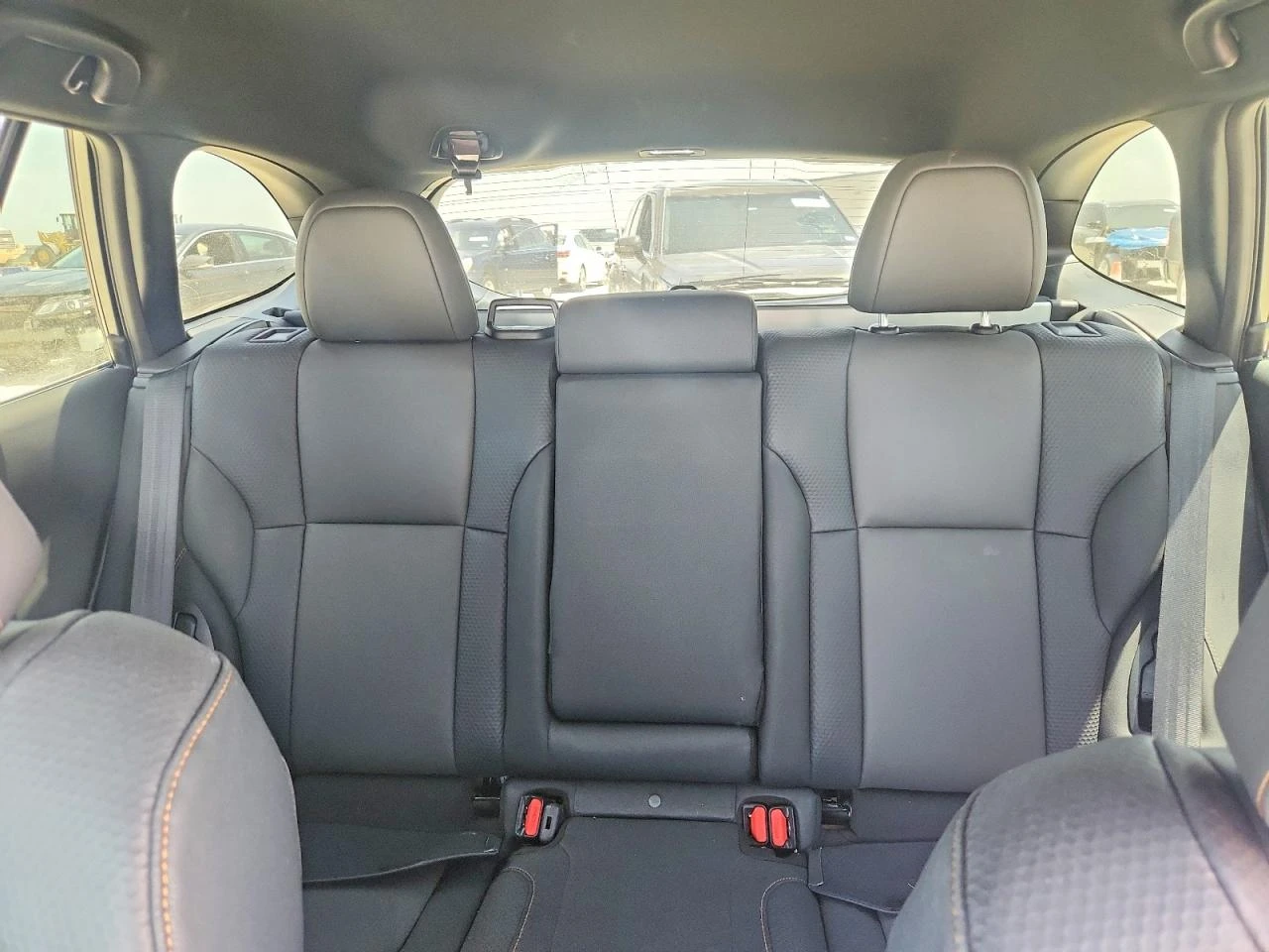Subaru Outback WILDERNESS* 4x4* ПОДГРЕВ* НАВИ* КОЖА* KEYLESS* , снимка 10 - Автомобили и джипове - 55692105