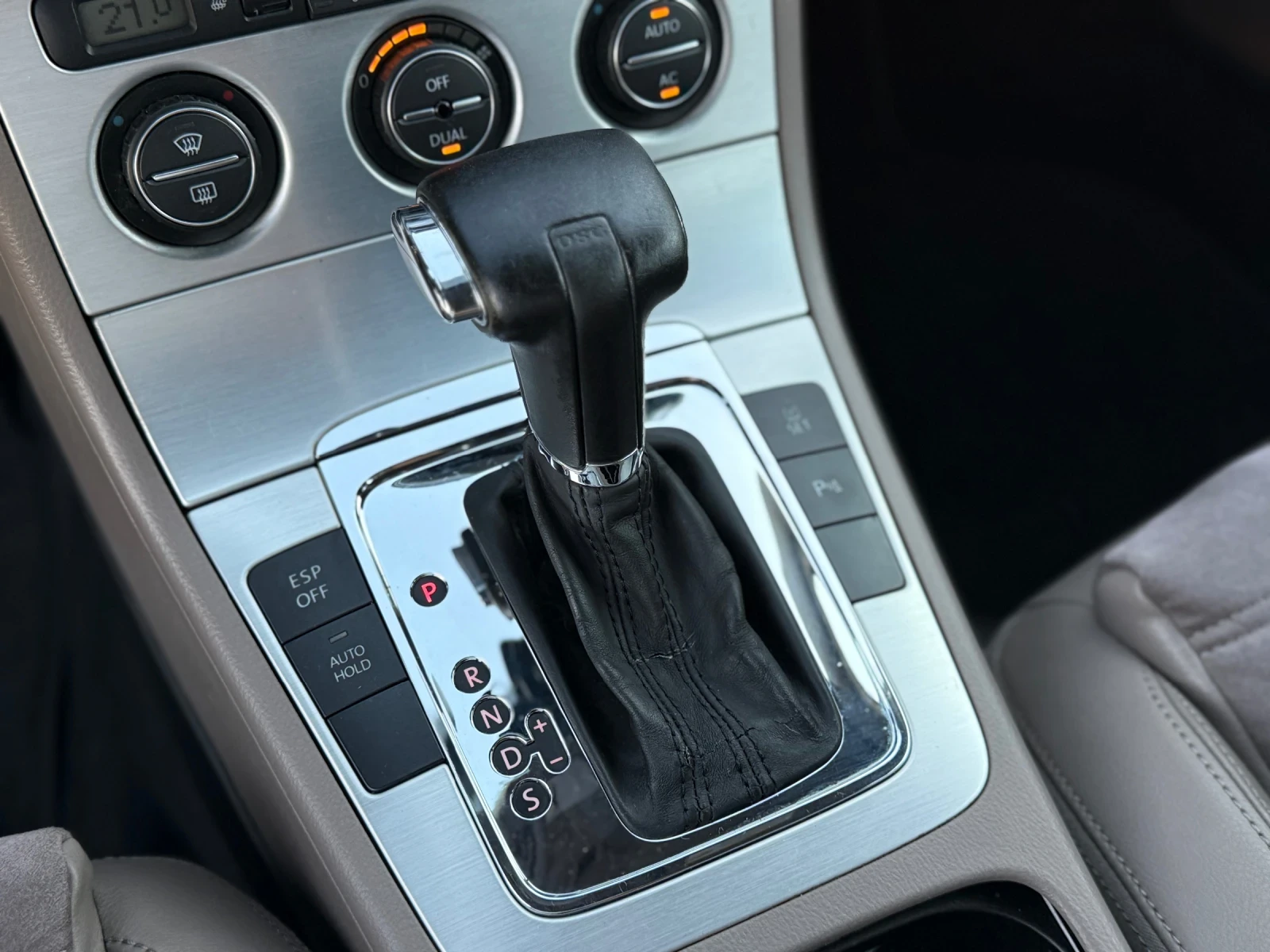 VW Passat 2.0TDi* 170��* DSG* HIGHLINE* PODGREV* KOJA* ANDRO | Mobile.bg � ����������� 12