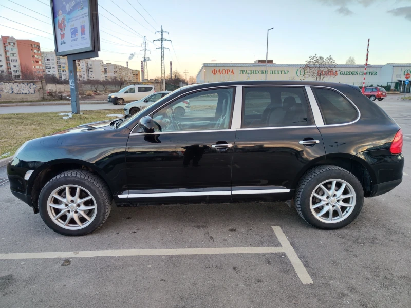 Porsche Cayenne, снимка 2 - Автомобили и джипове - 48550392