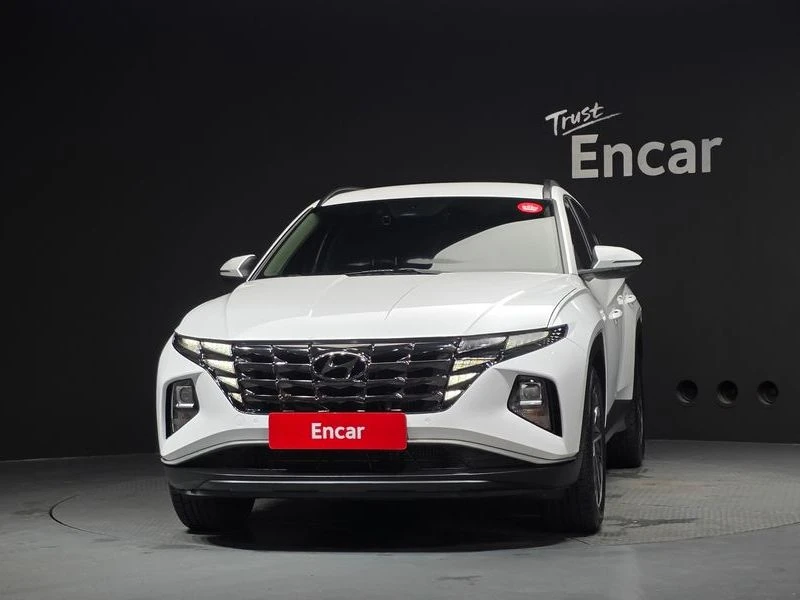 Hyundai Tucson Diesel 2.0 4WD| 184к.с.| ВКЛ.ТЕХНОТЕСТ, снимка 3 - Автомобили и джипове - 55263195