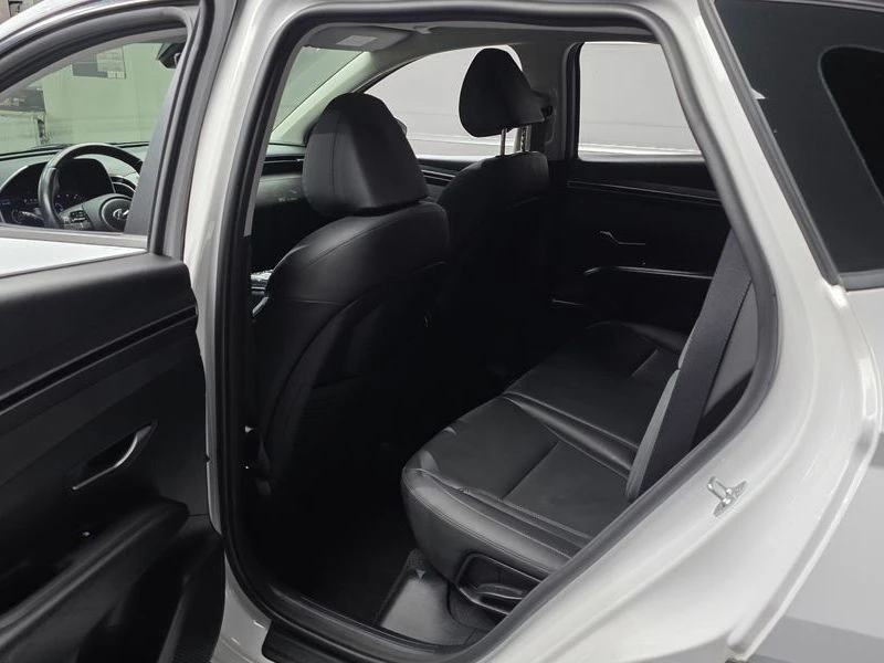Hyundai Tucson Diesel 2.0 4WD| 184к.с.| ВКЛ.ТЕХНОТЕСТ, снимка 12 - Автомобили и джипове - 55263195