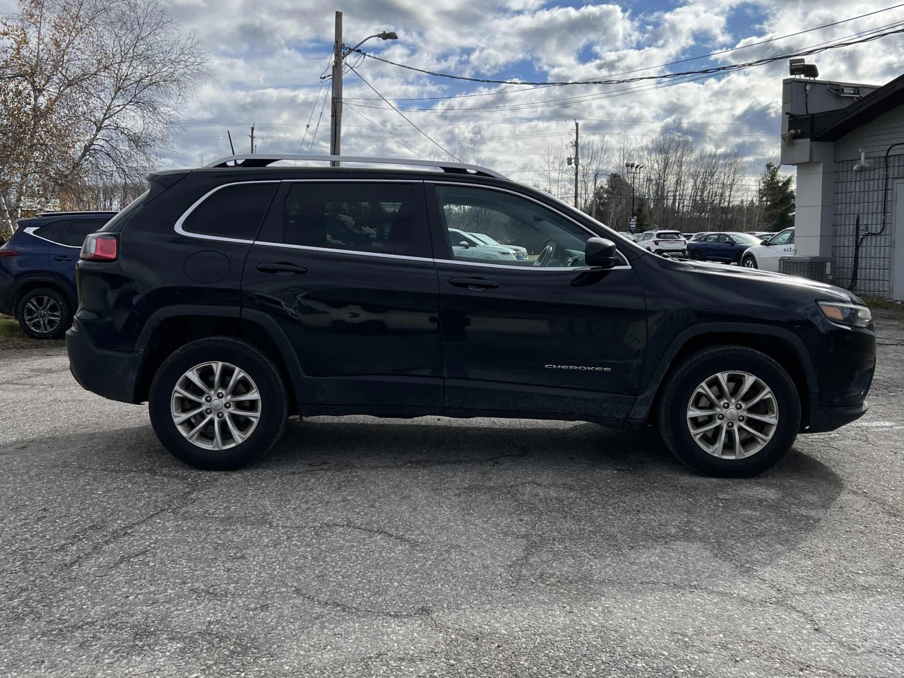 Jeep Cherokee CARFAX* АВТОФИНАНСИРАНЕ* БЕЗ ПЪРВОНАЧАЛНА ВНОСКА*  - изображение 3