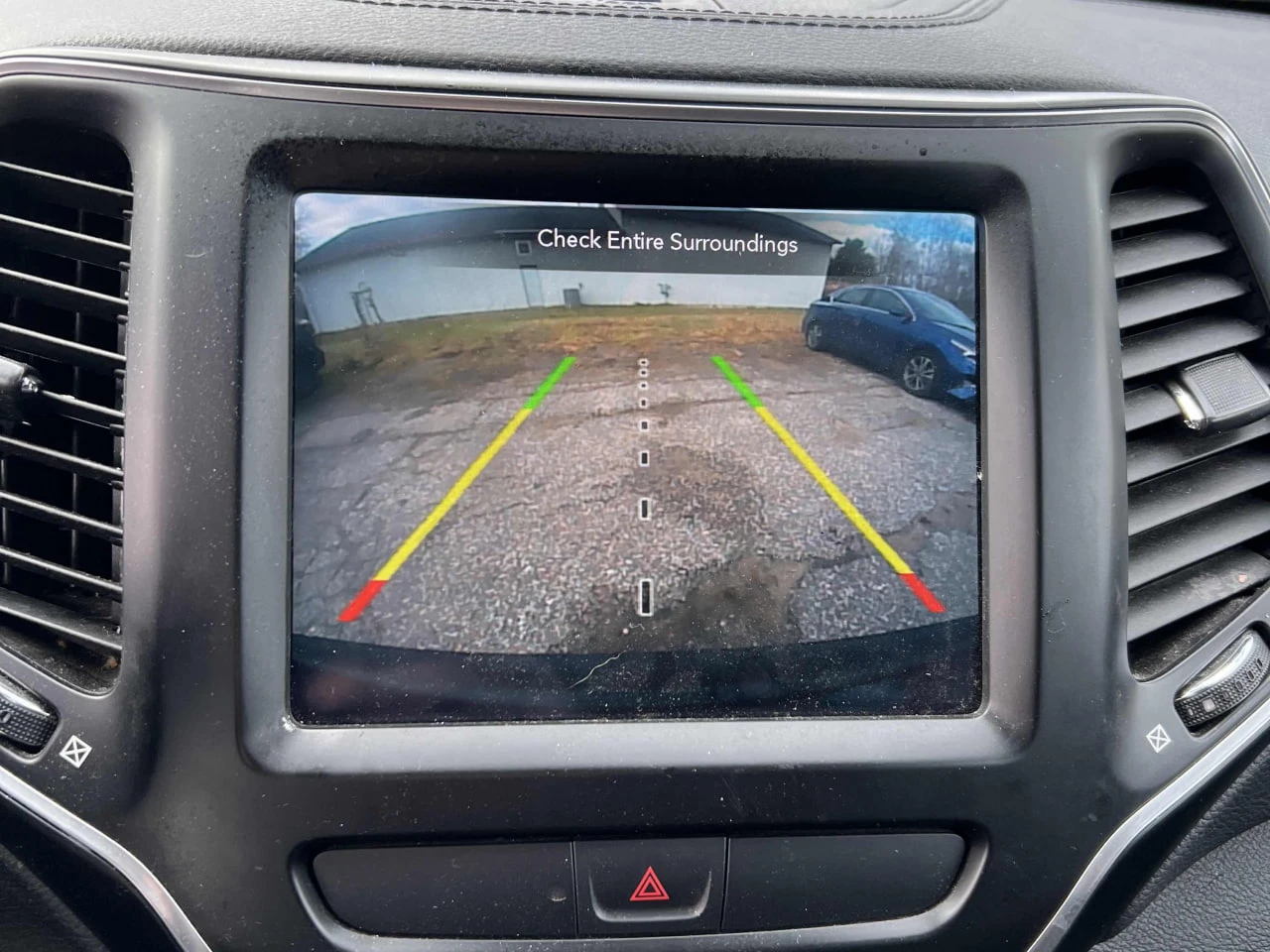 Jeep Cherokee CARFAX* *   *  | Mobile.bg   11