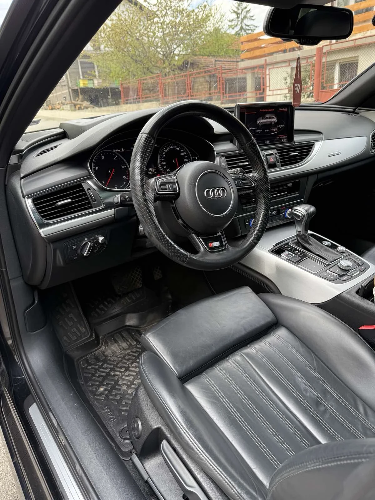 Audi A6 360 к.с. - изображение 5