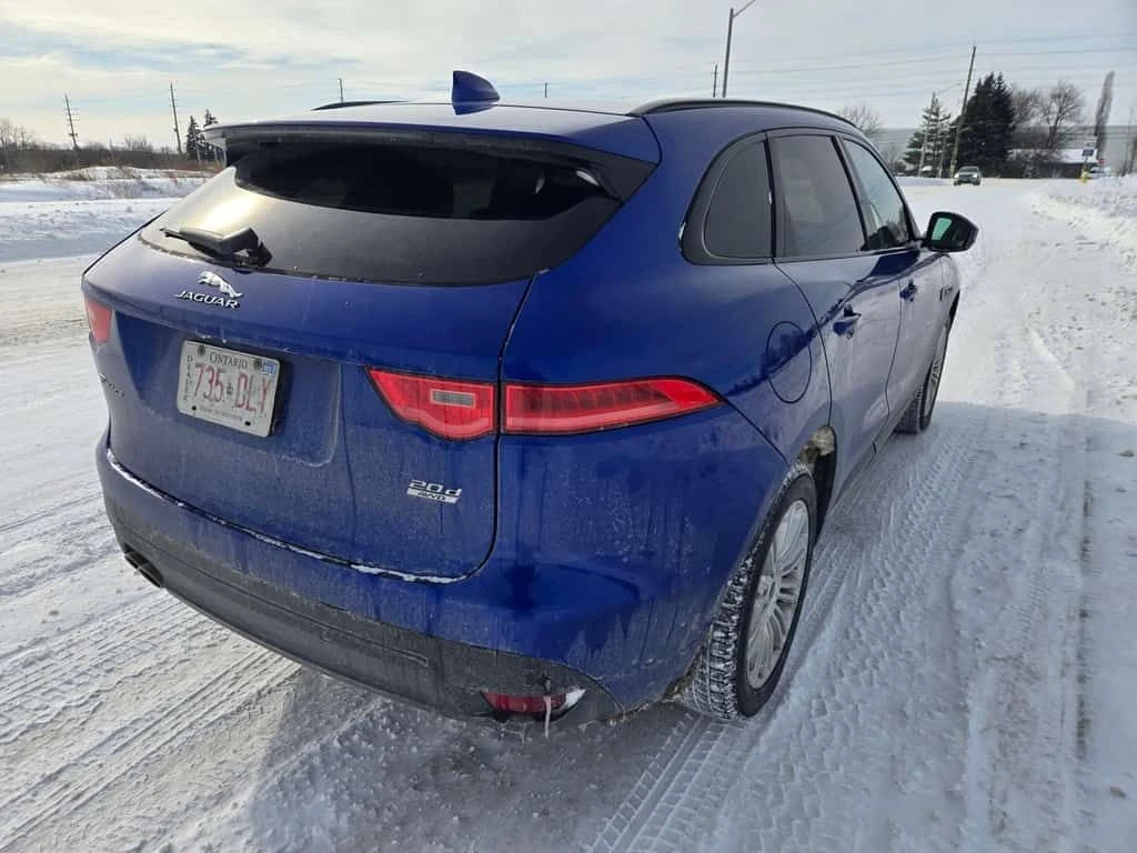 Jaguar F-PACE * 20d AWD R Sport * CARFAX * ЦЕНА ДО БГ, снимка 3 - Автомобили и джипове - 53862533