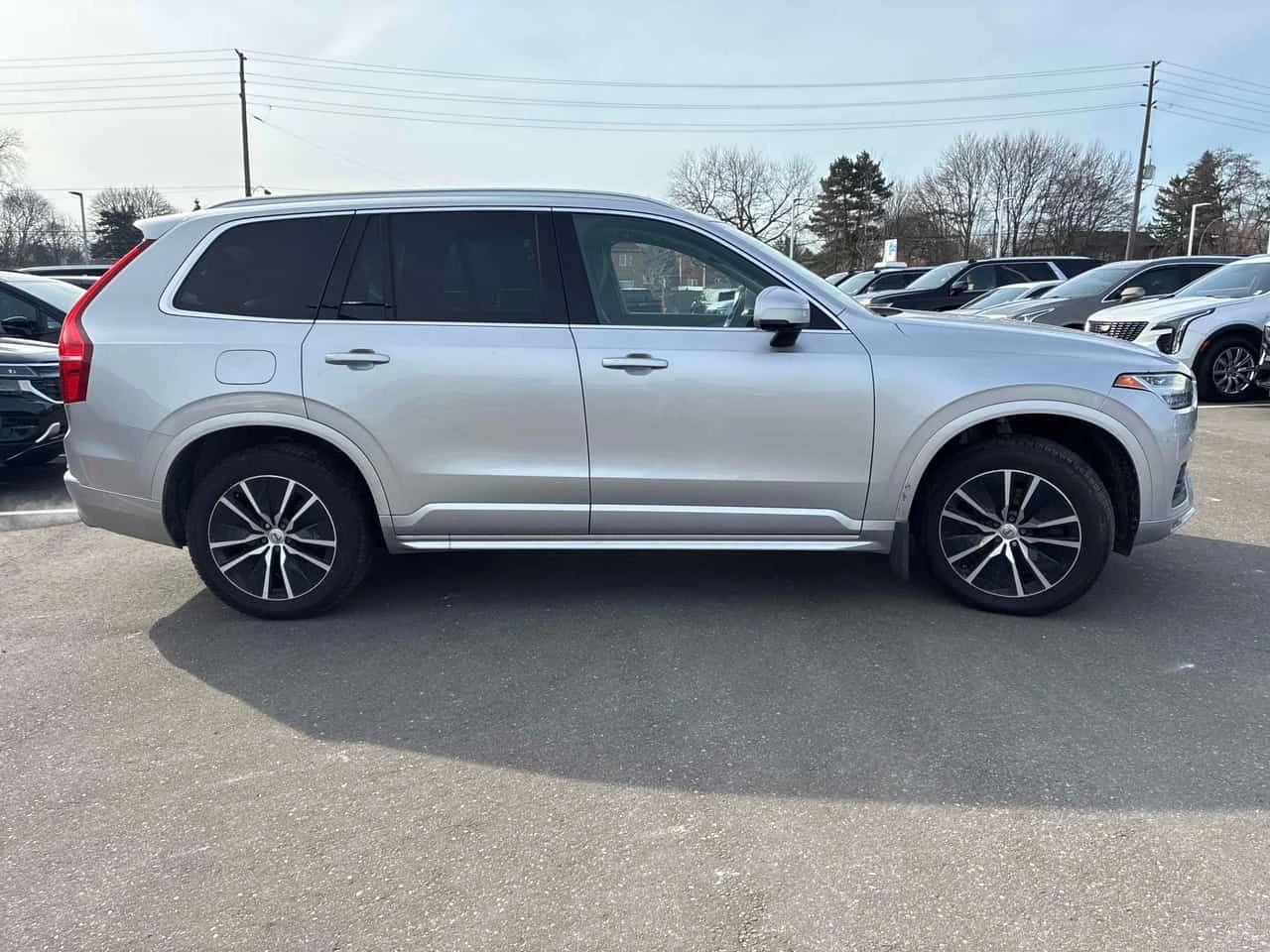 Volvo Xc90 * Momentum * CARFAX * 7 МЕСТА * ПАНО * KEYLESS, снимка 3 - Автомобили и джипове - 54089283