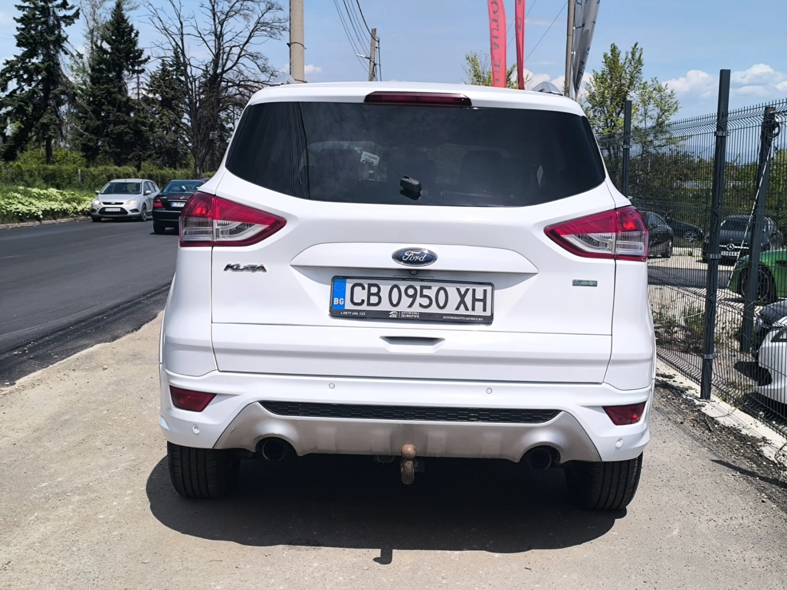 Ford Kuga 1.6 4x4, снимка 5 - Автомобили и джипове - 54353387