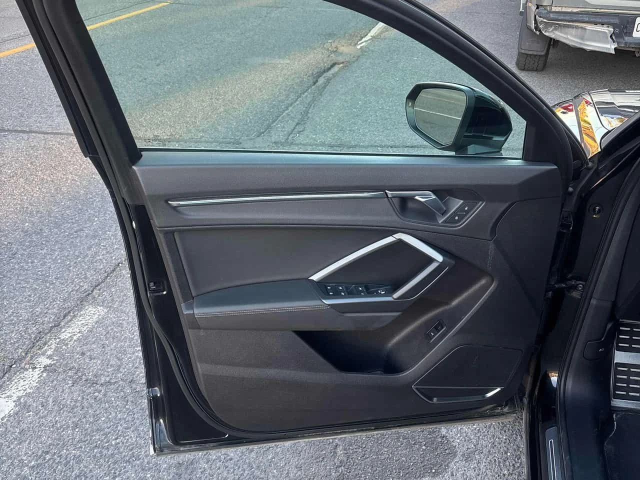Audi Q3 Technik  CARFAX | Mobile.bg � ����������� 11