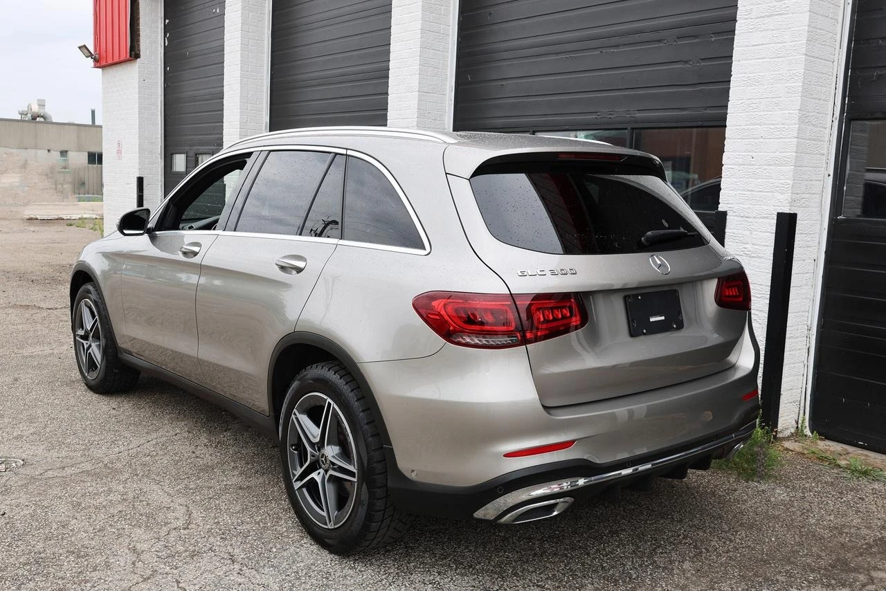 Mercedes-Benz GLC 300 4MATIC AMGPKG | PANO | NAVI | 360CAMERA, снимка 3 - Автомобили и джипове - 54649838