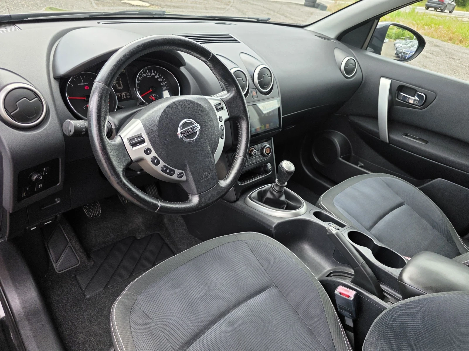 Nissan Qashqai 172000km. Navi Ksenon, снимка 9 - Автомобили и джипове - 54779790