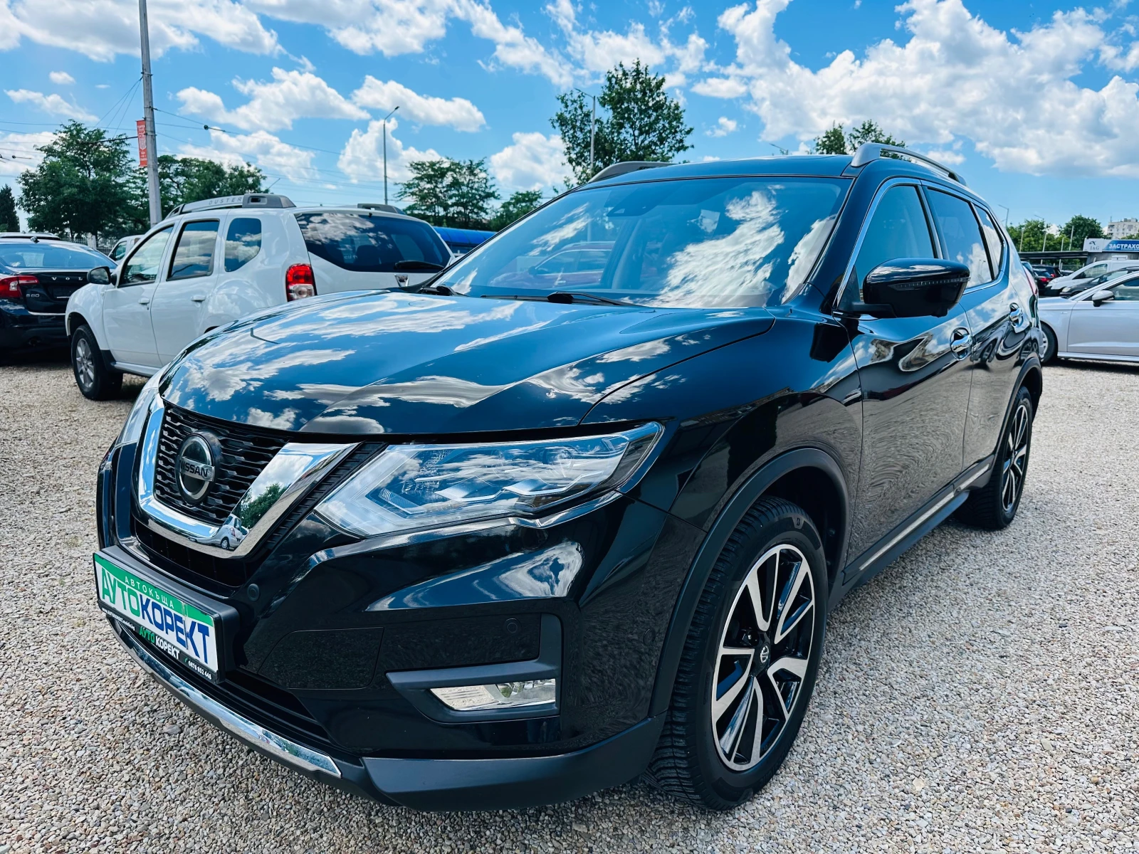 Nissan X-trail 1.7 D FULL-FULL 4X4, снимка 3 - Автомобили и джипове - 54915359