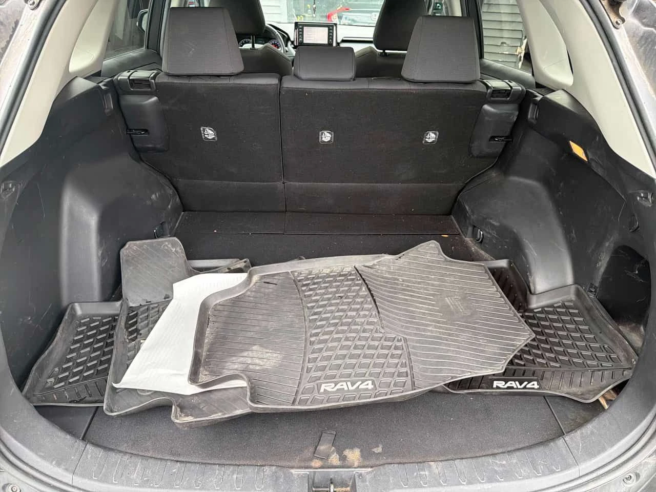 Toyota Rav4 | XLE | CARFAX | ПОДГРЕВ | АВТОКРЕДИТ | , снимка 10 - Автомобили и джипове - 54951356