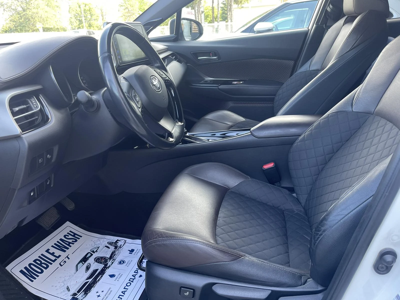 Toyota C-HR 1.8 Hybrid, снимка 7 - Автомобили и джипове - 55085491