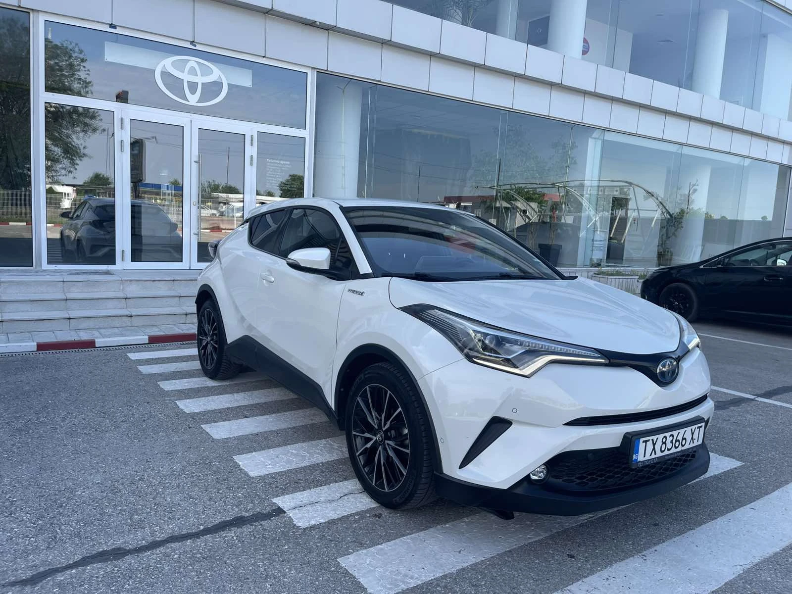 Toyota C-HR 1.8 Hybrid