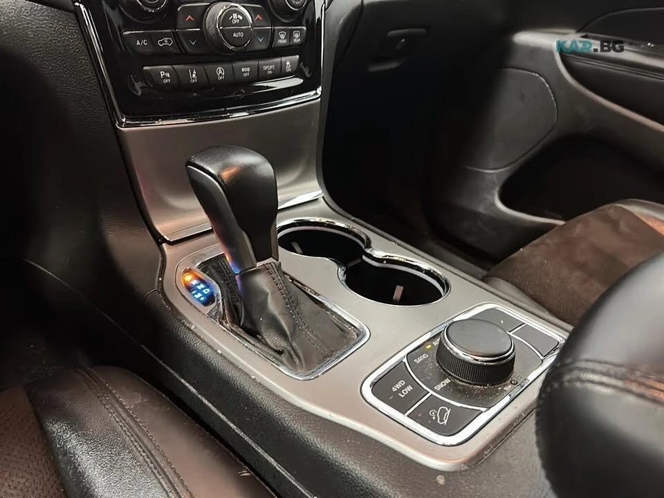 Jeep Grand cherokee АвтоКредит* (ЦЕНА ДО БГ), снимка 11 - Автомобили и джипове - 55302506