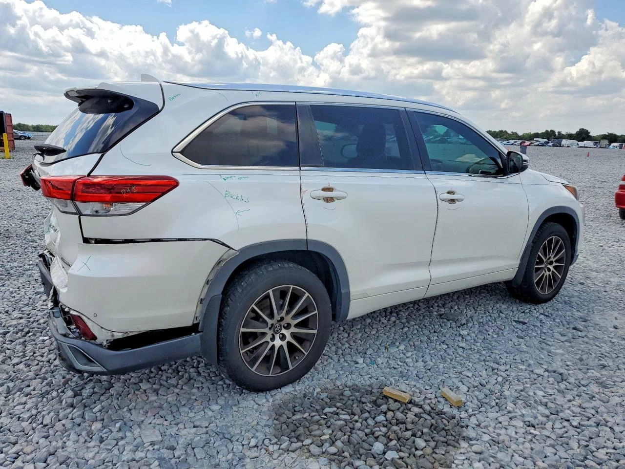 Toyota Highlander 3.5l Limited Platinum, снимка 3 - Автомобили и джипове - 55382673