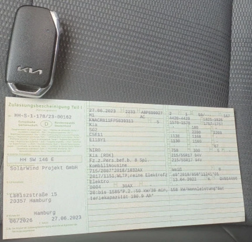 Kia Niro 100%SOH!! Vision LEDER+ LED+ SHZ+ NAVI+ KAMERA+ AC, снимка 16 - Автомобили и джипове - 55629671