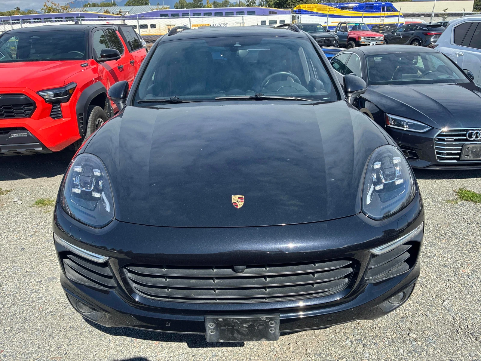 Porsche Cayenne S E Hybrid / CARFAX / ОБДУХВАНЕ / 360 / PANO , снимка 5 - Автомобили и джипове - 55999600
