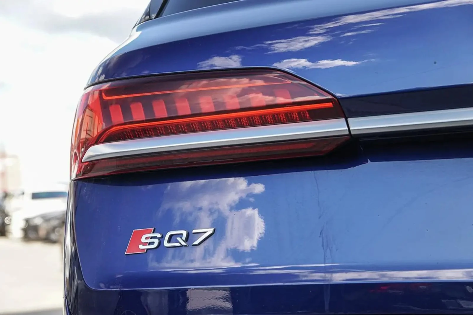 Audi SQ7 PROGRESSIV ЦЕНА ДО БЪЛГАРИЯ АВТОКРЕДИТ, снимка 7 - Автомобили и джипове - 56004273
