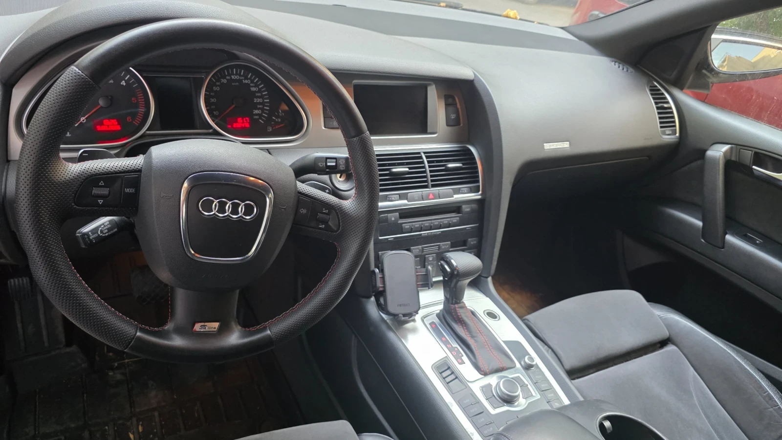 Audi Q7 3.0 , снимка 4 - Автомобили и джипове - 56300080