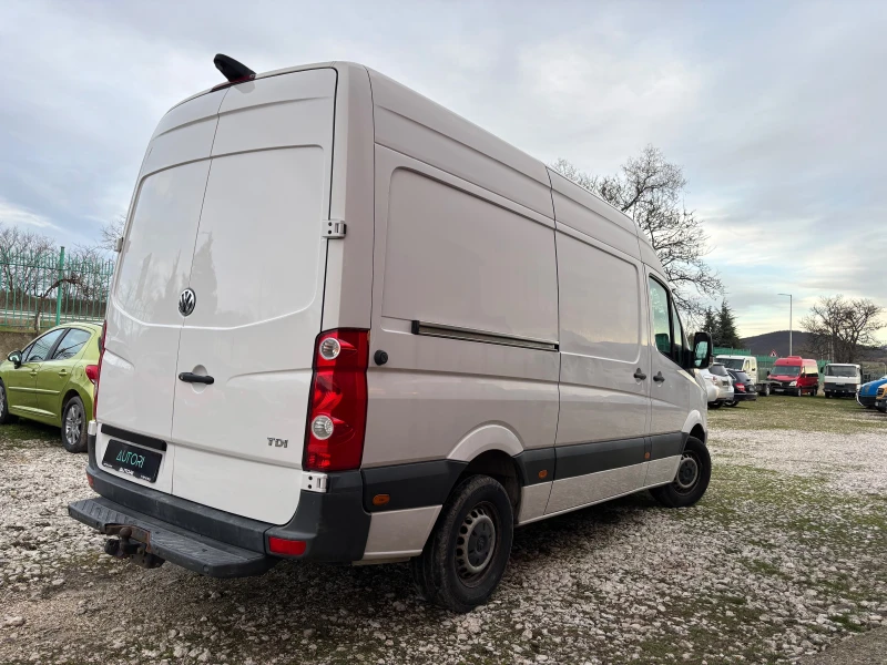 VW Crafter KLIMA/NAVI/CAMERA, снимка 4 - Бусове и автобуси - 53539982