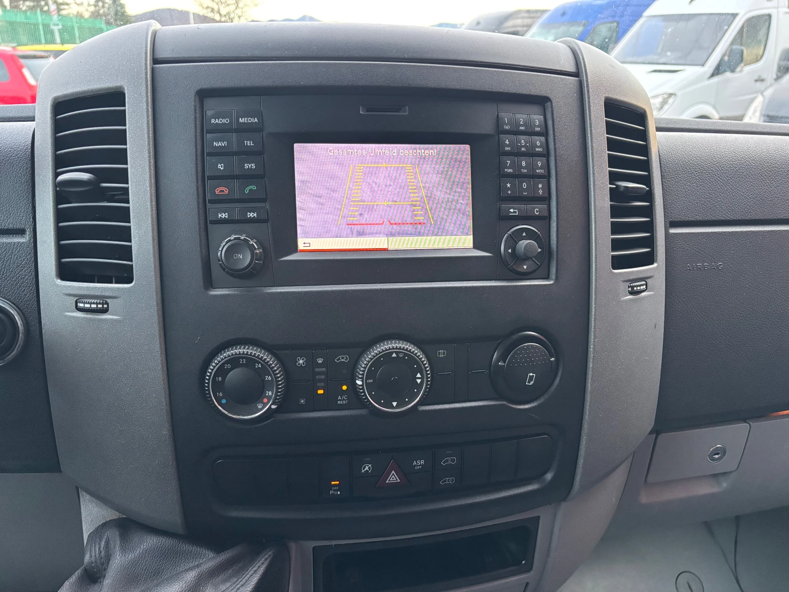 VW Crafter KLIMA/NAVI/CAMERA - изображение 10