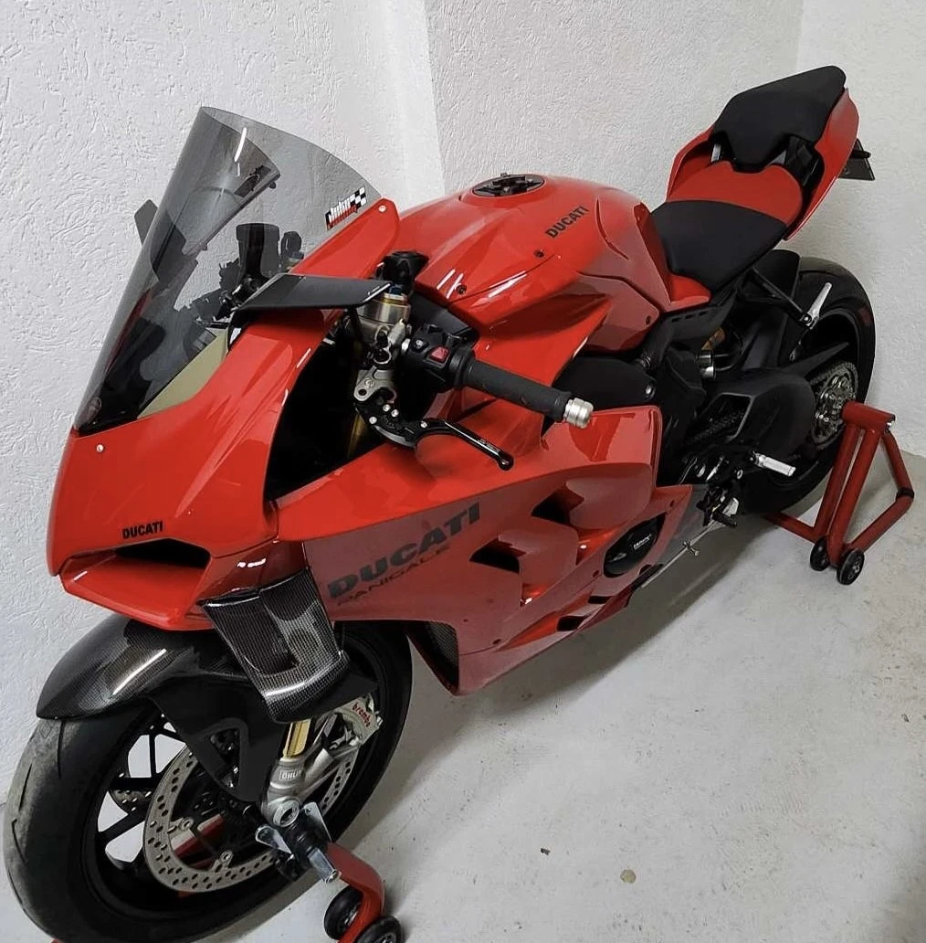 Ducati Panigale V4S - изображение 5