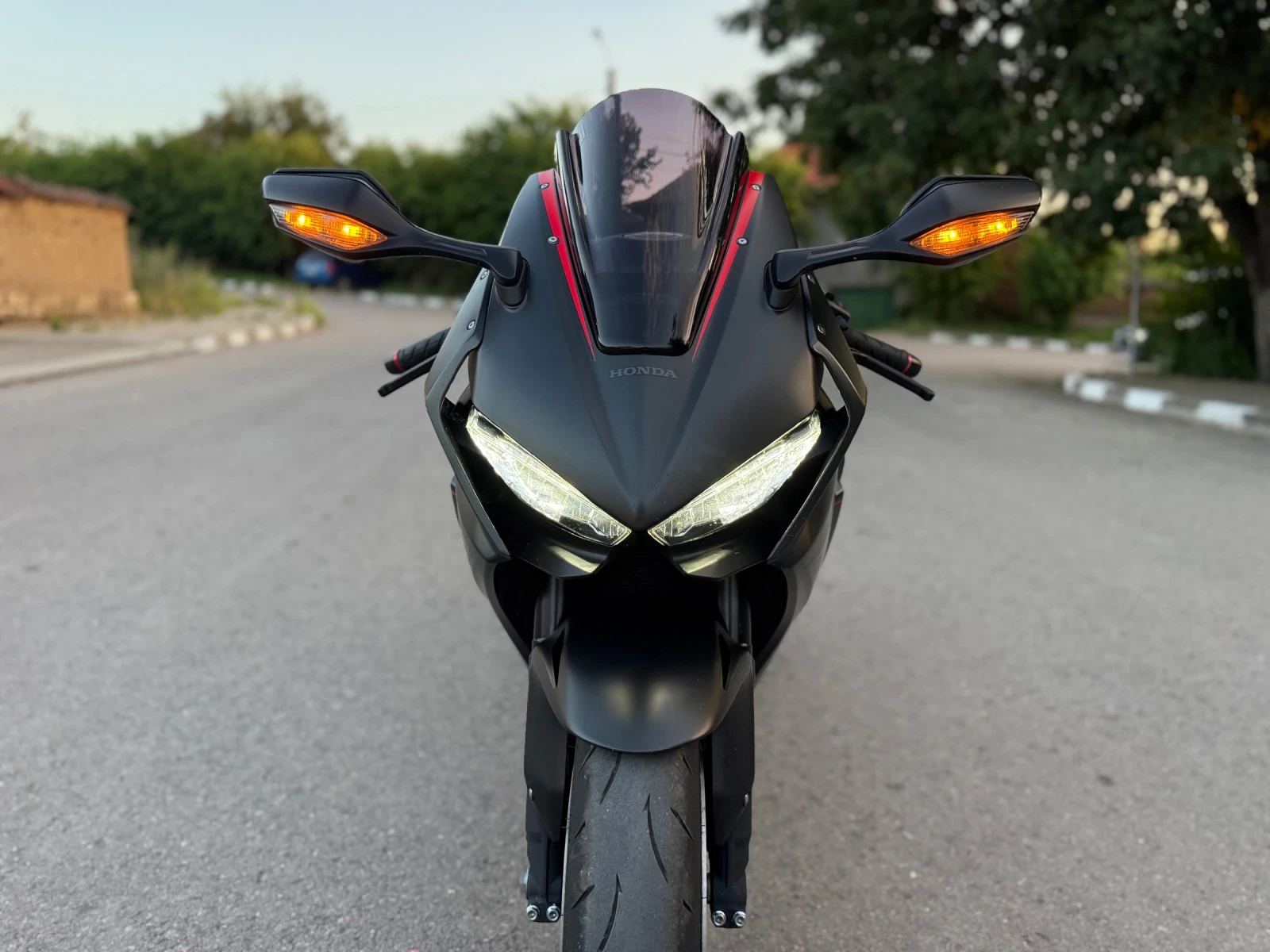Honda Cbr 1000RR, снимка 9 - Мотоциклети и мототехника - 54994020