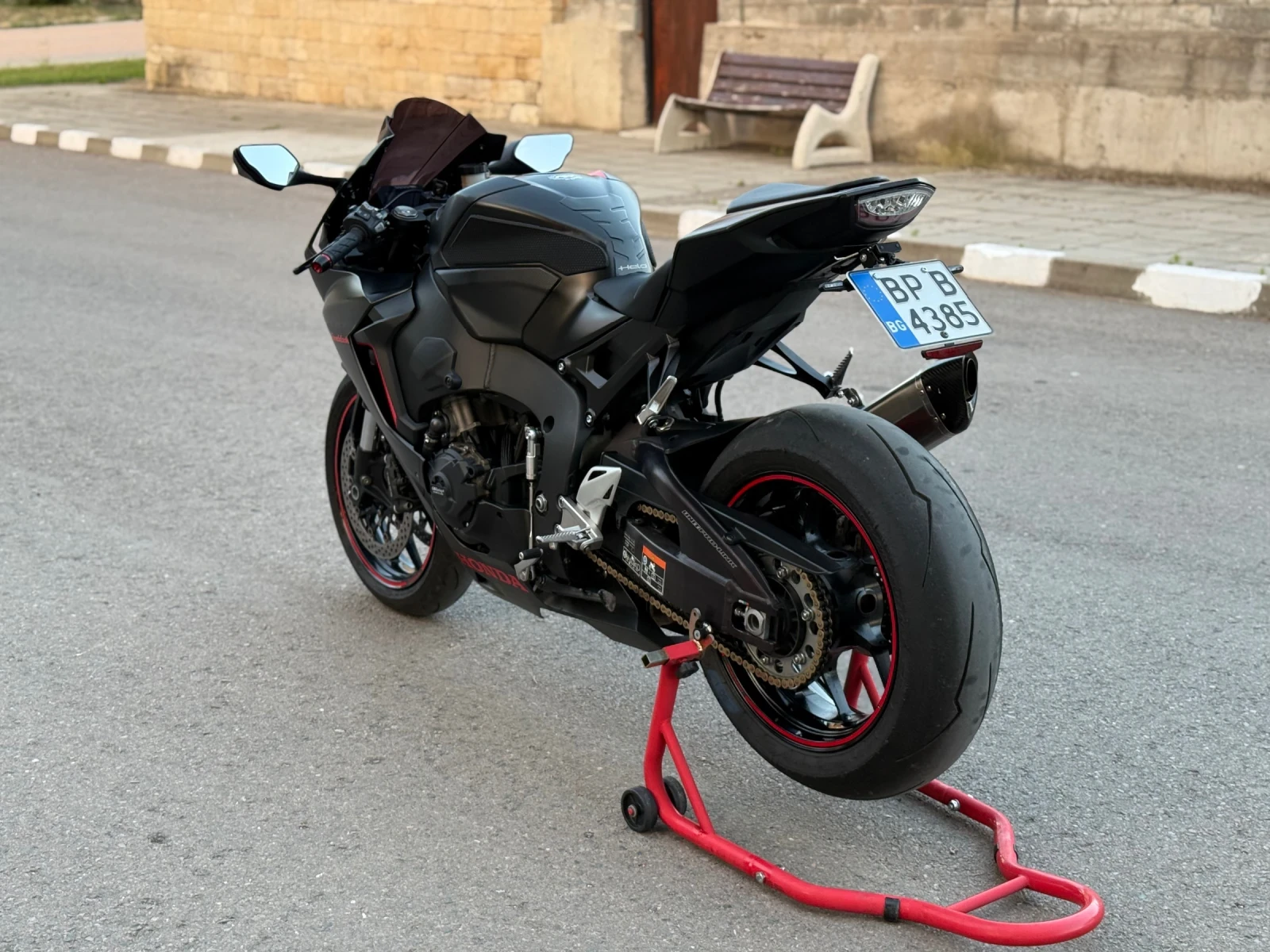 Honda Cbr 1000RR, снимка 5 - Мотоциклети и мототехника - 54994020