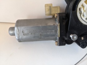 Ел.мотор на стъклоподемник за СААБ 9-3 2,2 TID 115 к.с., снимка 2 - Части - 42689766