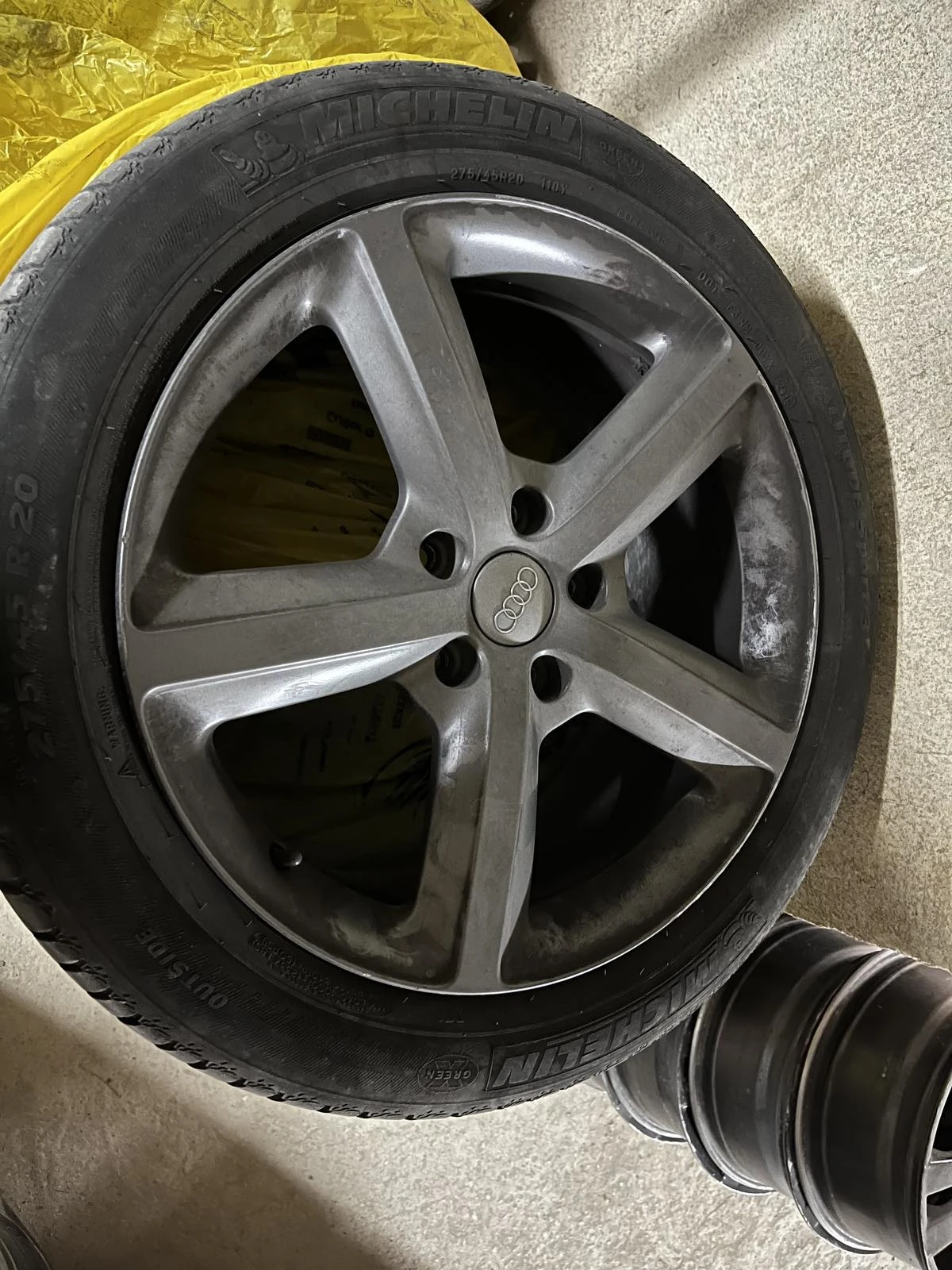    275/45R20  Audi Q7 | Mobile.bg   1