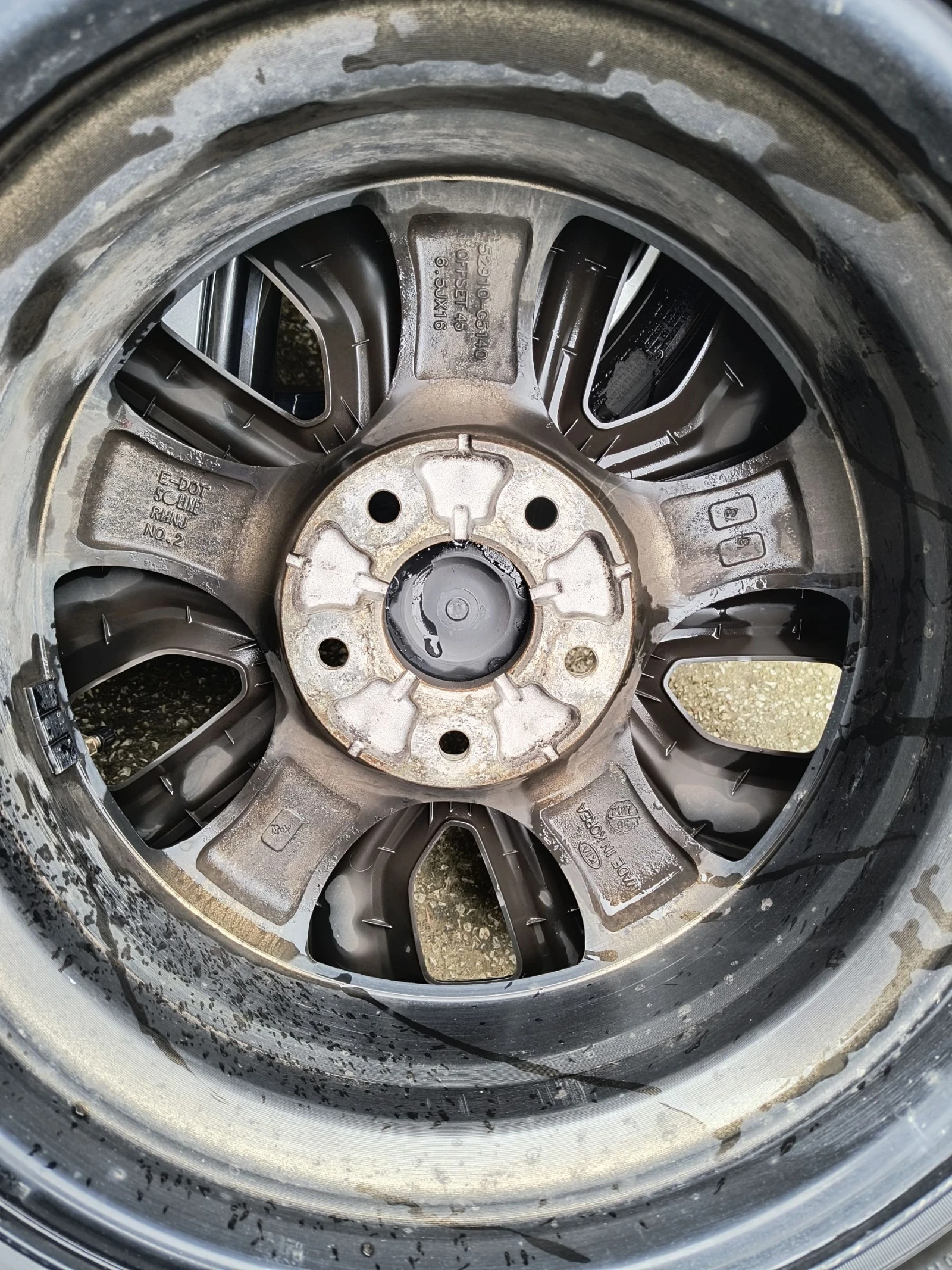 ���� � ������ 205/60R16 | Mobile.bg � ����������� 3