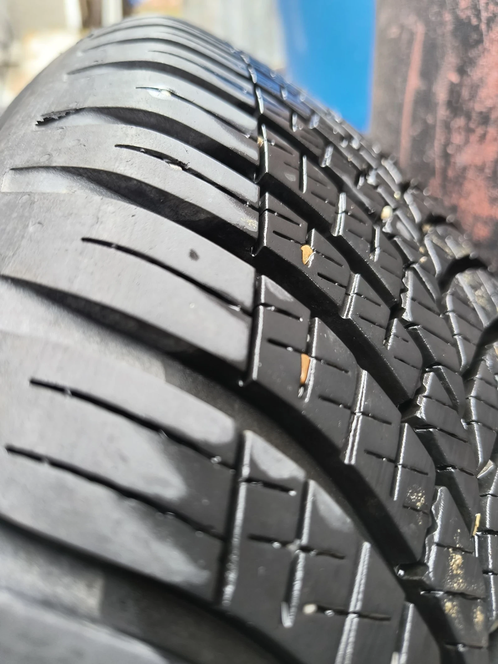 ���� � ������ 205/60R16 | Mobile.bg � ����������� 9