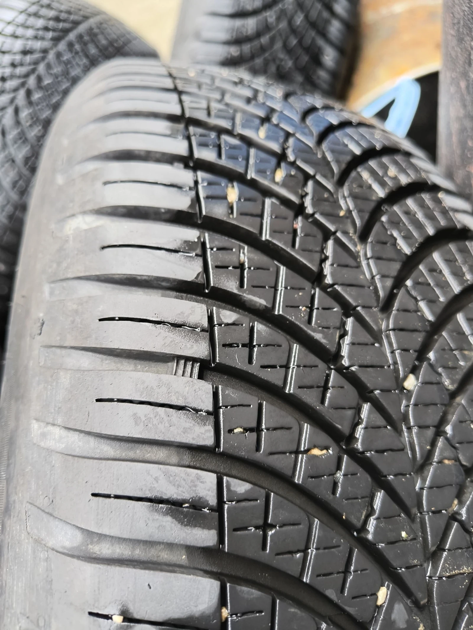 ���� � ������ 205/60R16 | Mobile.bg � ����������� 11