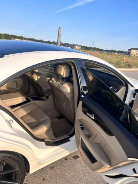 Mercedes-Benz CLS 63 AMG CARFAX/ЛЕНТИ/ПОДГРЕВ/ОБДУХ/ПАНОРАМА, снимка 11