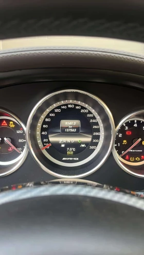 Mercedes-Benz CLS 63 AMG CARFAX/ЛЕНТИ/ПОДГРЕВ/ОБДУХ/ПАНОРАМА, снимка 9