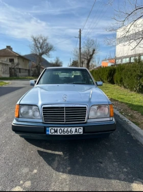 Mercedes-Benz 124 124 250D, снимка 1
